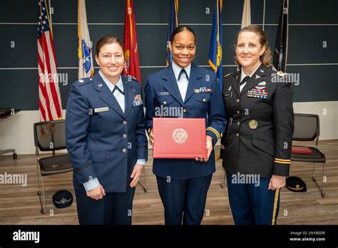 U S Coast Guard Lt Alyse Westbrooks Center Graduated As Physician