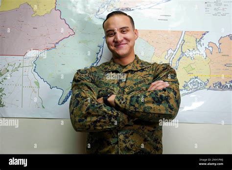 U S Marine Corps Cpl Vladimir J Estrella A Prior Service Recruiter