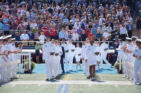 U S Merchant Marine Academy Graduates 200 Officers In The Class Of