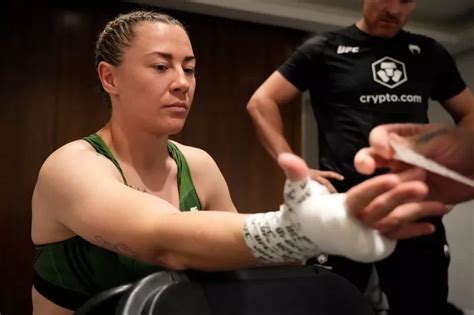 Ufc Star Molly Mccann Is Changing Lives With Weapons Down Gloves Up