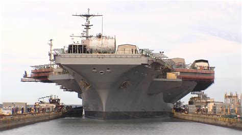 Uss George Washington Cvn 73 Arrives At Newport News Shipbuilding