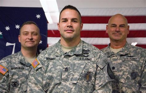 Wisconsin Army National Guard Recruiter Named Nation S Best National